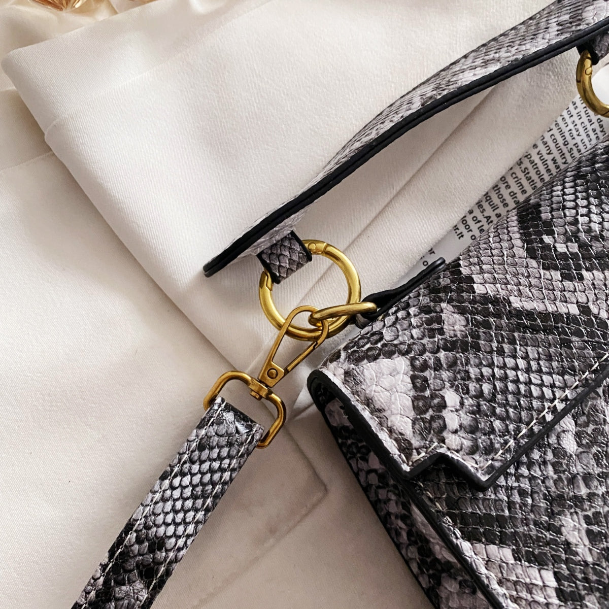 PU Leather Snakeskin Print Crossbody Bag - The Goddess Galleries