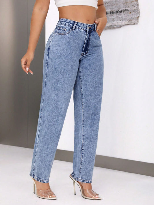 Mid-Rise Waist Jeans with Pockets - The Goddess Galleries