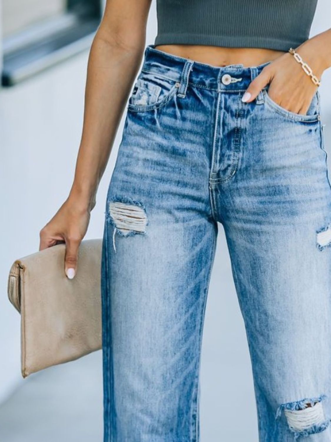 Distressed Straight Leg Jeans - The Goddess Galleries