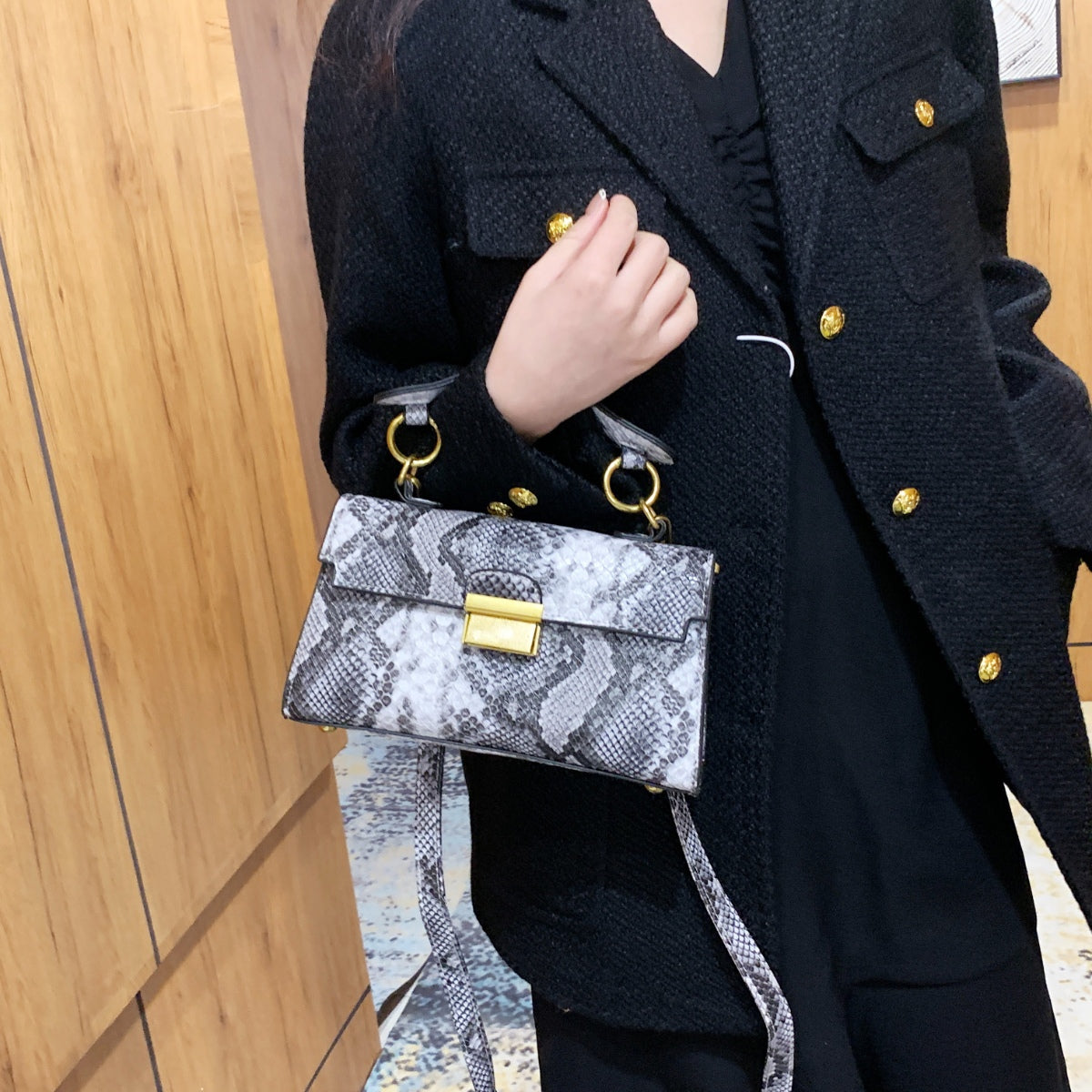 PU Leather Snakeskin Print Crossbody Bag - The Goddess Galleries