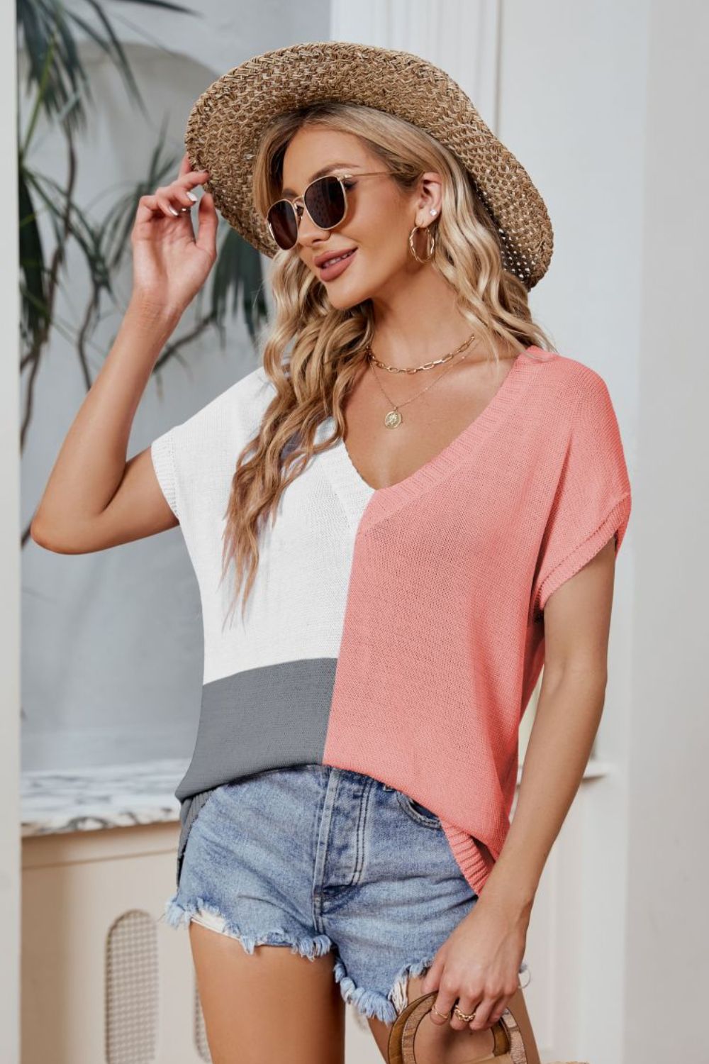 Color Block V-Neck Knit Top - The Goddess Galleries