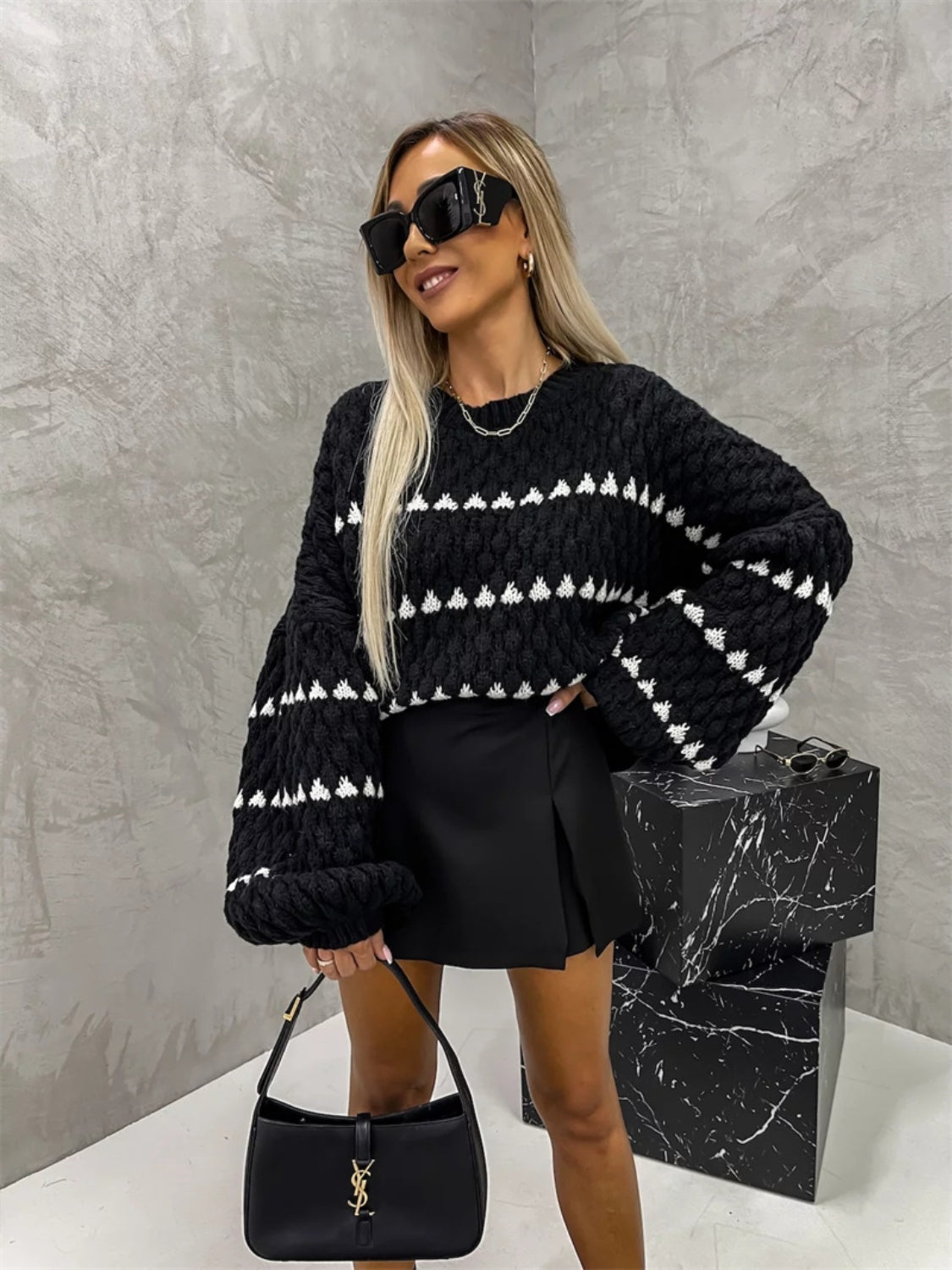 Contrast Round Neck Long Sleeve Sweater - The Goddess Galleries